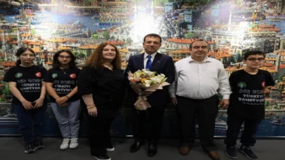 Başkan İmamoğlu, LGS birincilerini ağırladı
