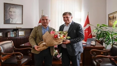 Başkan Tugay: Amacımız günü kurtarmak değil