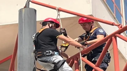 Büyükşehir personeline yüksekte güvenli çalışma eğitimi