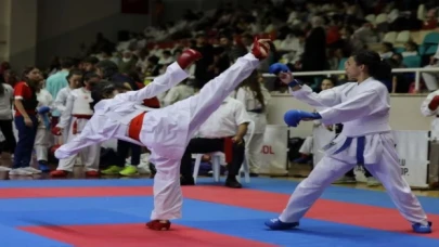 Gemlik’te karate şöleni