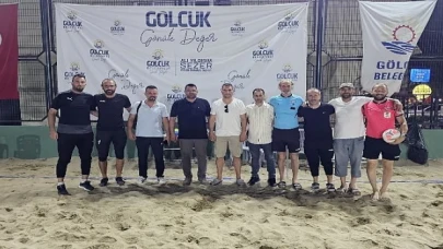 Gölcük Belediyespor; gerçekleştirdiği olağan kongresinde İbrahim Uzuner’i başkanlığa seçerek, yeni yönetimi belirledi