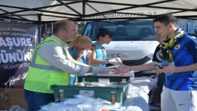 İstanbul Beylikdüzü’nde aşure ikramı