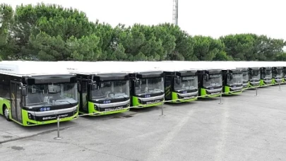 Kocaeli  Büyükşehir’in 20 yeni otobüsü teslim edildi