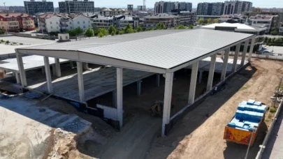 Konya Spor Lisesi’ne kapalı spor salonu ve suni çim saha kazandırılıyor