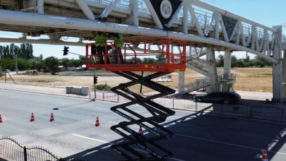 Konya’da yaya üst geçit ve köprülü kavşaklarda iyileştirme