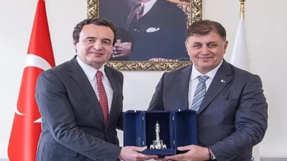 Kosova Cumhuriyeti Başbakanı Kurti, Başkan Tugay’ı ziyaret etti