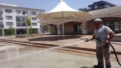 Kurtuluş Semt Pazarı Temizlendi