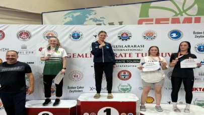 Manisa BBSK’lı karateciler Gemlik’te 16 madalya kazandı