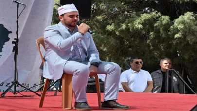 Manisa’da Hafızlar ve Mevlidhanlar Şöleni