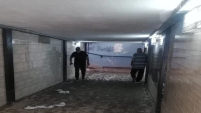 Mudanya Güzelyalı yaya altgeçidi çamur deryası içinde!