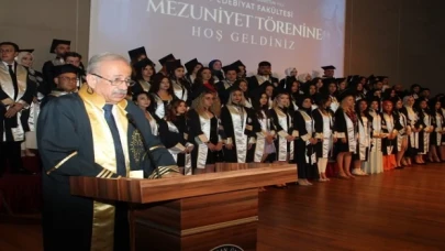 NNYÜ Psikoloji’de mezuniyet sevinci