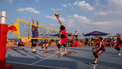 Red Bull Back Line heyecanı Mersin’de başladı