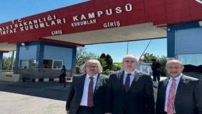 Saadet Partili vekiller Sinan Ateş davasını takip etti