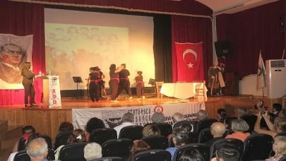 Sivas Madımak katliamında yaşamını yitirenler için Foça’da anma programı gerçekleştirildi