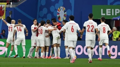 UEFA'nın resmi sitesinde skandal hata! Türkiye yerine Avusturya'yı çeyrek finalist gösterdiler...