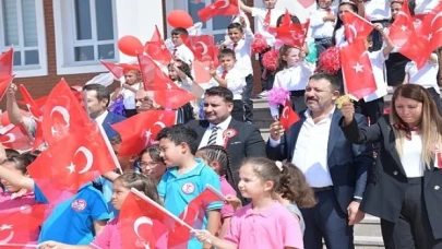 Başkan Çırpanoğlu, İlköğretim Haftası kutlama programına katıldı