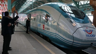 Öğretmenlere 24-30 Kasım döneminde trenlerde yüzde 50 indirim