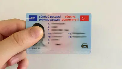 Eski tip ehliyetlerin yenilenme süresi 31 Ekim’de sona eriyor