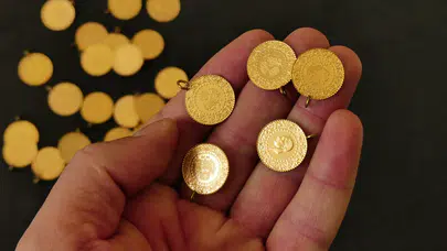 Altında tarihi rekor: Kapalıçarşı’da çeyrek altın 10 bin TL’yi geçti