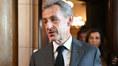 Eski Fransa Cumhurbaşkanı Nicolas Sarkozy yarın cezaevine giriyor