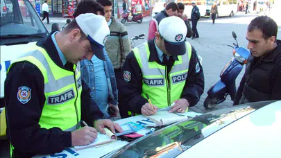 Bakan Ali Yerlikaya, trafik cezalarında yeni döneme dair bilgilendirme yaptı