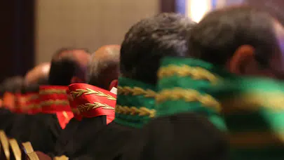 Adalet Bakanlığı 1000 hakim ve savcı yardımcısı alım sınavı ilanını yayımladı