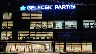 Gelecek Partisi yeni genel merkez binasına taşınıyor
