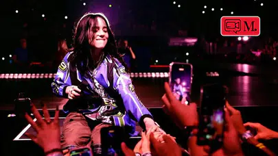 Billie Eilish Miami konserinde hayranı tarafından yere düşürüldü