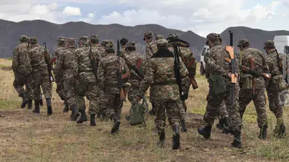 Ermenistan’da zorunlu askerlik süresi 24 aydan 18 aya düşürüldü