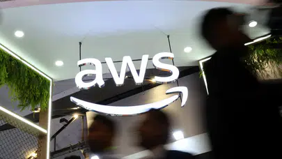 AWS kesintisi dünyayı etkiledi: Snapchat, Roblox, Canva ve diğer servisler çöktü