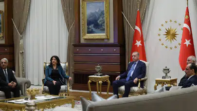 Cumhurbaşkanı Erdoğan ve İmralı heyeti bir araya geldi: Sürecin üçüncü görüşmesi tamamlandı