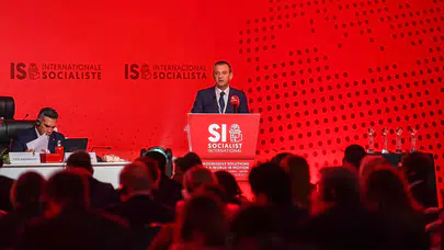 CHP Genel Başkanı Özgür Özel, Sosyalist Enternasyonal toplantısı için Madrid'e gidiyor