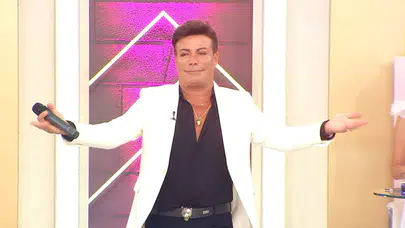 Sunucu ve şarkıcı Fatih Ürek kalp krizi geçirdi: Durumu ağır