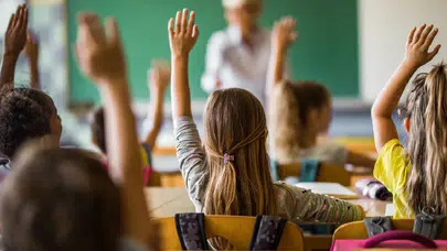 Yusuf Tekin’den eğitimde dev adım: 12 yıllık zorunlu eğitim kısalıyor, öğretmen atamaları netleşti