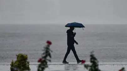 İçişleri Bakanlığı, üç il için turuncu kodlu 'çok kuvvetli sağanak' uyarısı yaptı