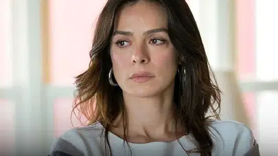 Özge Özpirinçci’den operasyon sonrası 'Sakıncalı' setinden mesaj