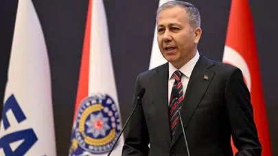 Ali Yerlikaya’dan ters yönde giden sürücüye tepki: Bu görüntüler bize yakışmıyor