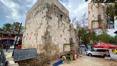 Antalya'da tarihi burcun duvarı, klima takmak amacıyla delindi