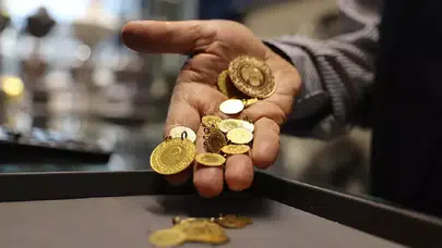 Altın fiyatlarında sert düşüş: Hafta boyunca süren rekorlar sona erdi