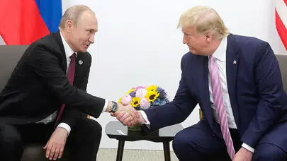 Trump ve Putin Budapeşte'de bir araya gelecek