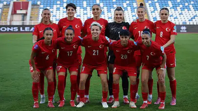 Kadın A Milli Futbol Takımı İzmir'de Kosova ile karşılacak: Maç biletleri ücretsiz!