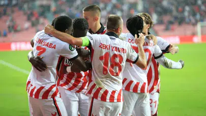 Samsunspor, Dinamo Kiev’i 3-0 mağlup etti