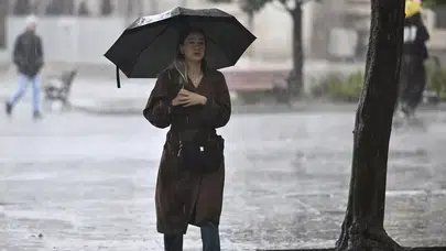 Meteoroloji uyardı: Marmara, Ege ve Karadeniz'de sağanak bekleniyor