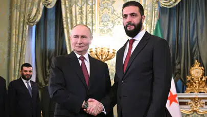 Lavrov: Putin ve Şara, Suriye’deki Rus askeri üslerinin geleceğini görüştü