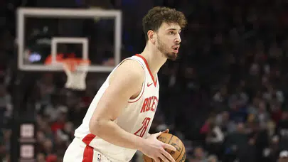 Alperen Şengün 21 sayıyla Rockets’ı Nets karşısında galibiyete taşıdı