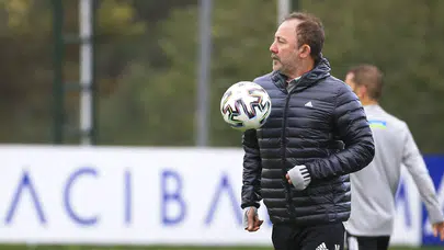 Beşiktaş derbiye hazırlanıyor: Sergen Yalçın Fenerbahçe’ye karşı yenilgisiz