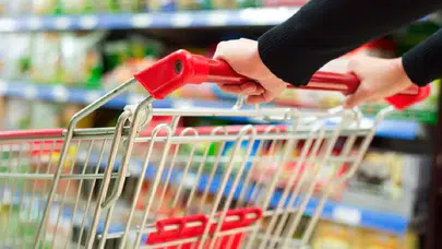 Tarladan rafa uçurum: 5 liradan çıkıp 25 liraya satılıyor