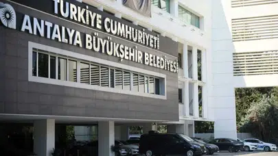Antalya Büyükşehir Belediyesi rüşvet soruşturmasında 8 yeni gözaltı