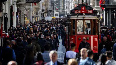 Türkiye’de yasal kalış hakkı olan yabancı sayısı 3,6 milyonu aştı