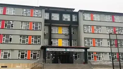 Malatya'da okulda fenalaşan  12 yaşındaki Sude Demirci hayatını kaybetti